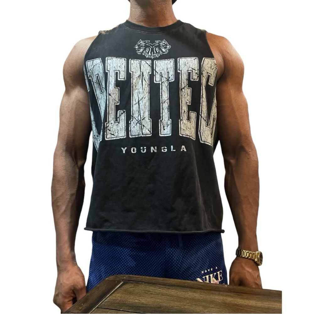 Muscle tank top